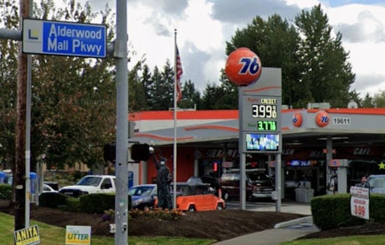 Lynnwood Mall Run Turns Into $50K Powerball Shock For Local Shopper