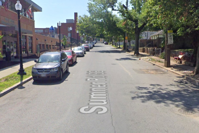 Man Killed In Southeast DC Hit-And-Run On Sumner Road