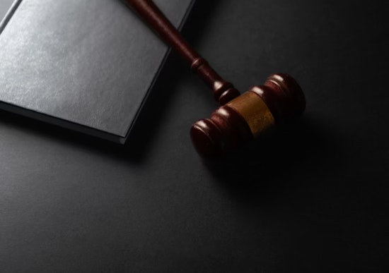 Manhattan Beach Lawyer Pleads Guilty in $300K Embezzlement