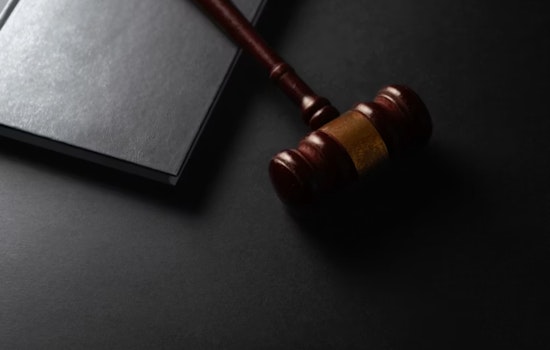 Manhattan Beach Lawyer Pleads Guilty in $300K Embezzlement