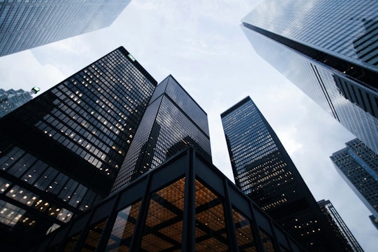 Manhattan Big Spenders Scramble As Luxury New Builds Run Thin