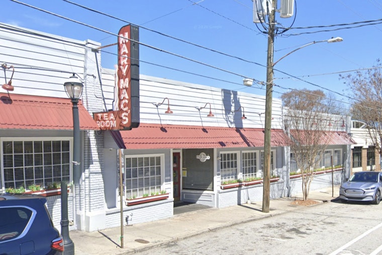 Mary Mac's Shocks Midtown: After 80 Years, You Can Finally Reserve A Table