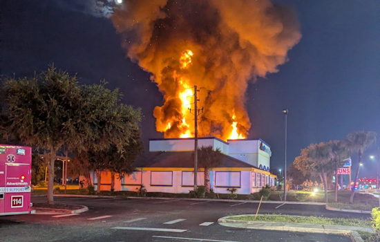 Massive Fire Engulfs Kissimmee Pawn Shop As Vine Street Shuts Down