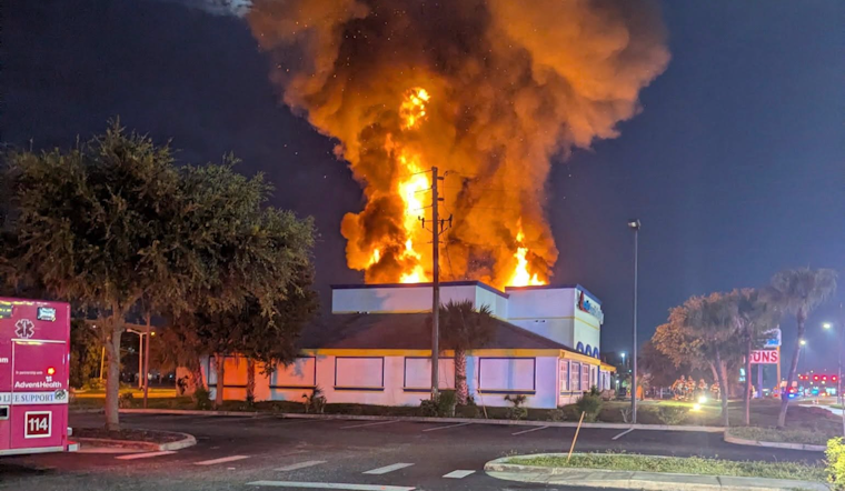 Massive Fire Engulfs Kissimmee Pawn Shop As Vine Street Shuts Down