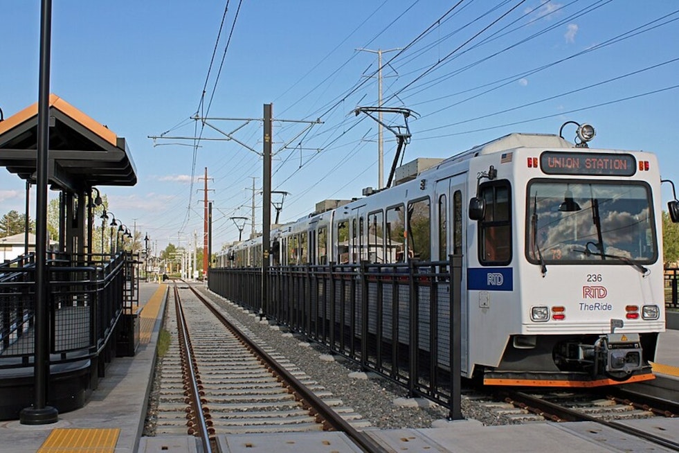 Mechanical Meltdown On Rails Snarls RTD E, R And T Line Commutes