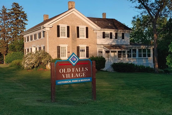 Menomonee Falls History Buffs Plot Takeover Of Old Falls Village Park