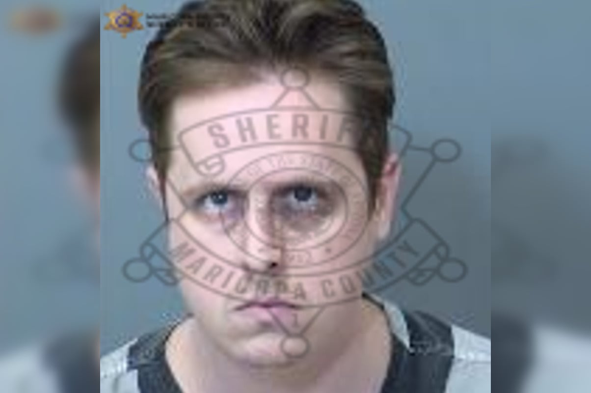 Mesa Cops Nab Suspect After Bloody Phoenix Apartment Stabbing