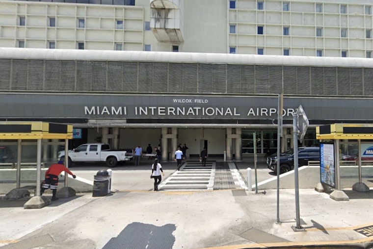 Miami Airport Food Workers OK Strike As World Cup Crowds Swamp MIA