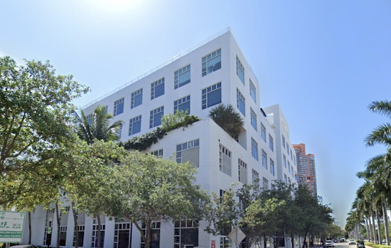 Miami Beach Mega-Broker Julian Johnston Bolts Corcoran For ONE Sotheby’s, Hauls $300M In Listings