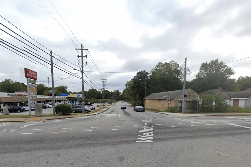 Midday Gunfire Rocks Lithonia Strip Mall, Leaves One Seriously Hurt