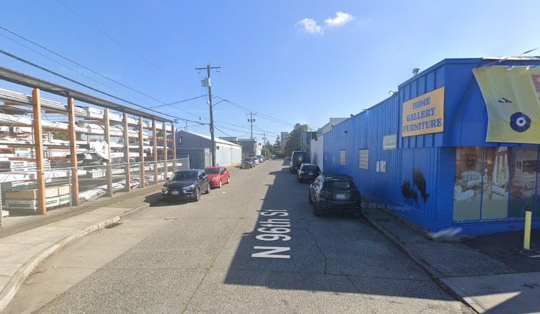 Midnight Shooting Rocks North Seattle Block Near Aurora, Three Women Hurt