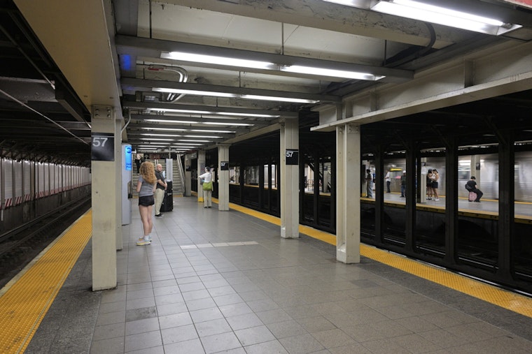 Midtown Subway Horror As 70-Year-Old Woman Shoved Onto 57th Street Tracks