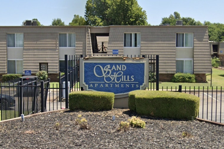 Midwest City Swarms Sand Hills Apartments as Tenants Rip Vesta Realty