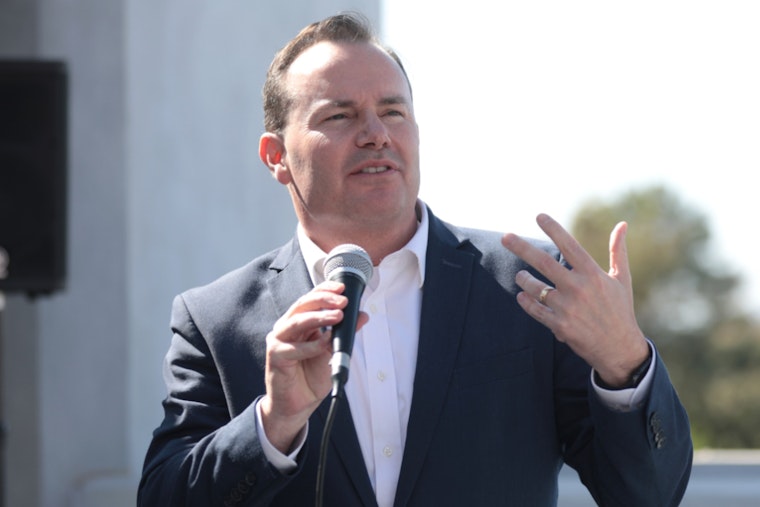 Mike Lee Wants to Turn U.S. Hackers Into Cyber Bounty Hunters