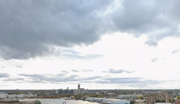Milwaukee Smoke Advisory And Lake Hazards Through Monday