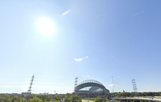 Milwaukee’s Sunny Thursday Gives Way To A Rainy Weekend