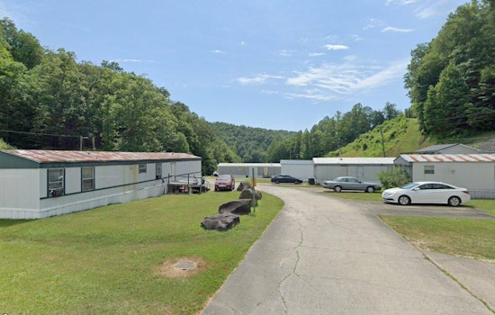 Mobile Home Horror In Salyersville As Worker Crushed Under Trailer