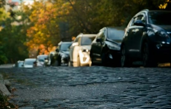 Monsoon Deluge Turns Atlanta Streets Into Car-Trapping Rivers