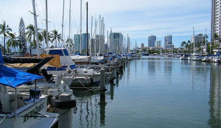 Monterey Solo Rower Storms Toward Record Finish In Honolulu Harbor