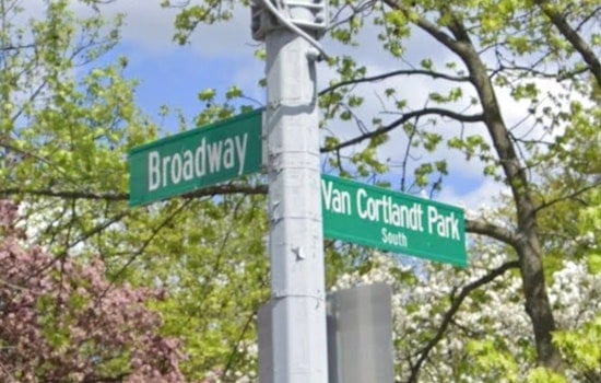 Moped Robbers Slash Riverdale Man for Gold Chain Near Van Cortlandt Park