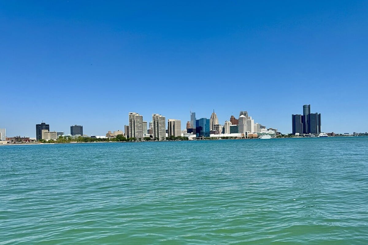 Motor City In Melt Mode as 100-Degree Heat Slams Detroit