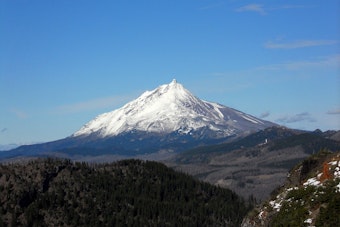Mount Jefferson Horror: Idaho Climber Vanishes In 'Unsurvivable' Fall