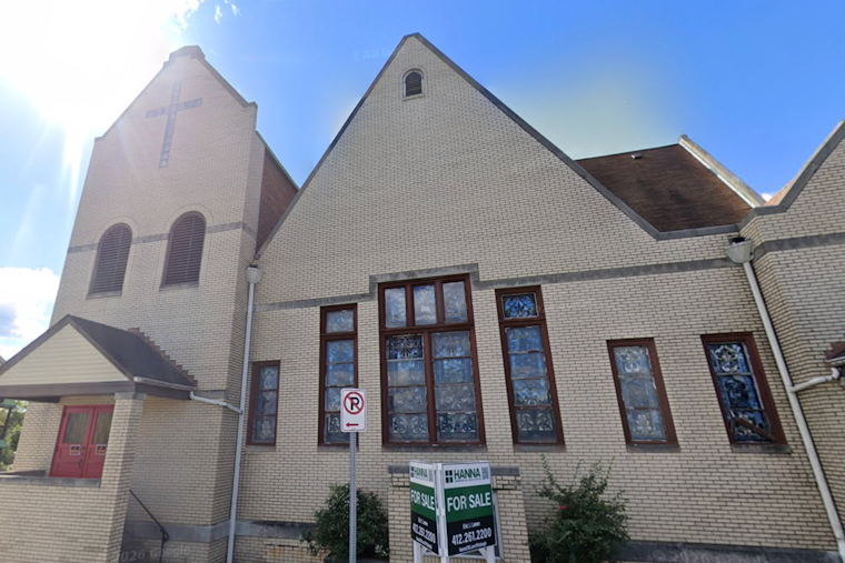 Mount Washington Church Fire Sends Smoke Over Downtown