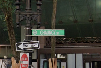 Mystery Bag Triggers Chauncy Street Shutdown In Downtown Crossing