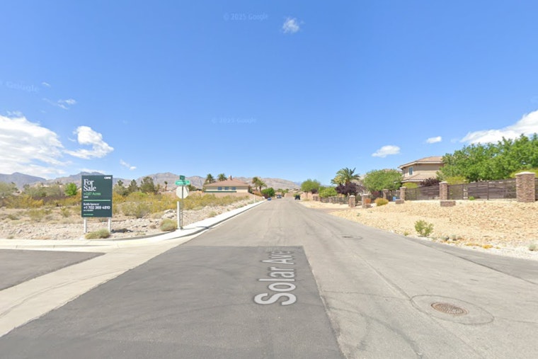 Mystery Chopper Drops Into Quiet Centennial Hills Block