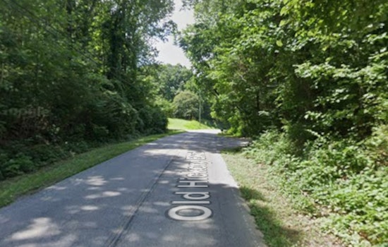 Nashville Police Investigate Dog Dragged Along Old Hickory Boulevard