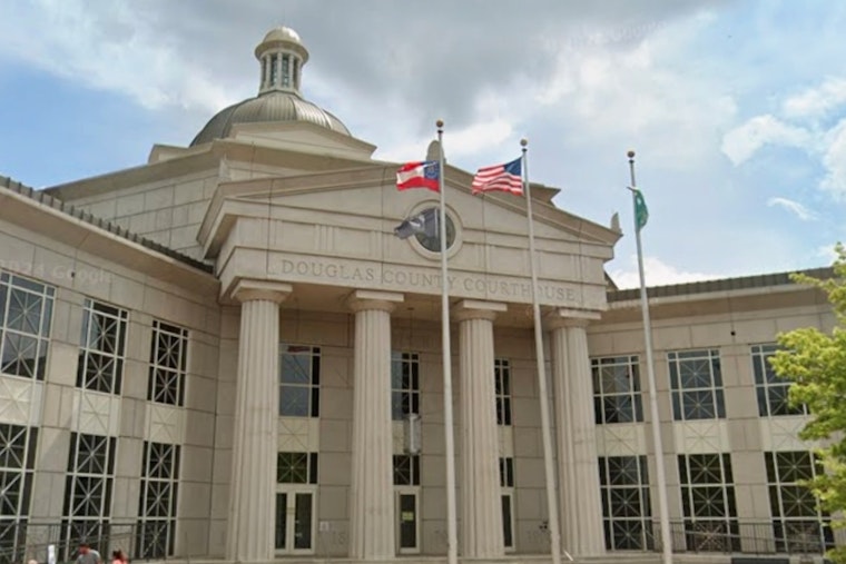 Neighbors Revolt Over Mega Data Hub Off I‑20 in Douglas County