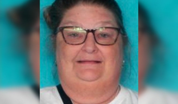 New Orleans Bookkeeper Wanted After Allegedly Routing Business Checks Into Personal Account