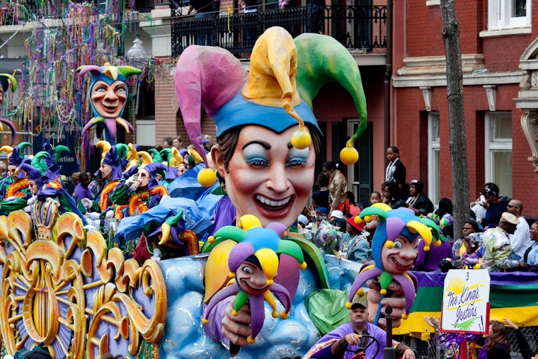 NOPD Wants Mardi Gras Parades Rolling Earlier To Beat The Clock