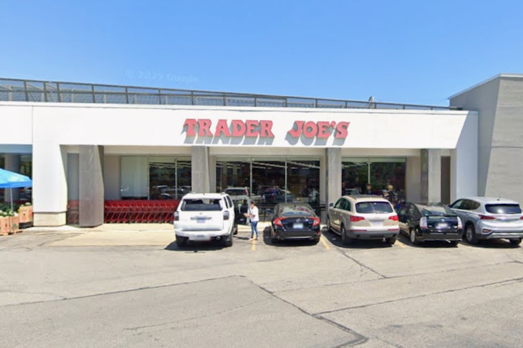 North Center Trader Joe’s Crew Nabs Union Win By A Single Vote After Two-Year Brawl