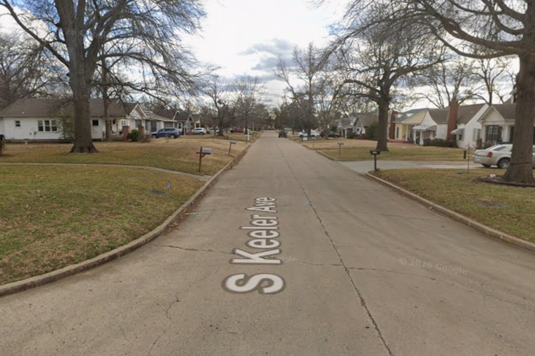 North Lawndale Carjacking Chaos: West Side Man Shot in Early-Morning Stickup