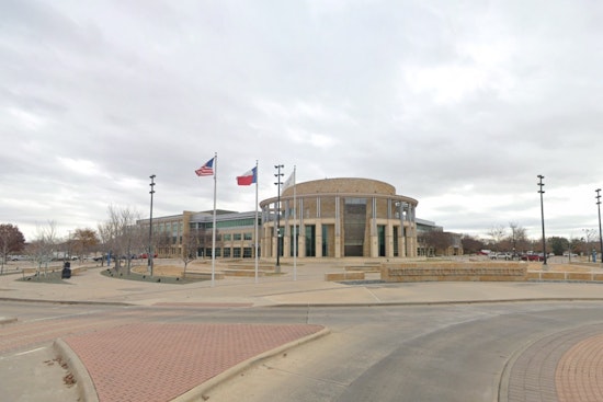 North Richland Hills Neighbors Revolt As City Rushes To Rein In Data Centers