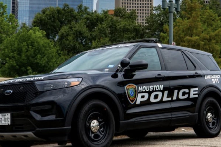 Northeast Houston Head-On Smash-Up Leaves Suspected Drunk Driver Dead