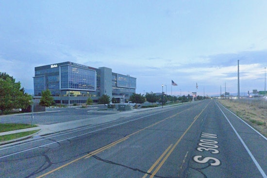 Nursing Giant Chamberlain Muscles Into Sandy With New BSN Campus