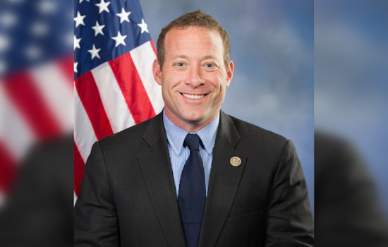 NY, Jersey Reps Sound Alarm on Robo Lies Before 2026 Vote