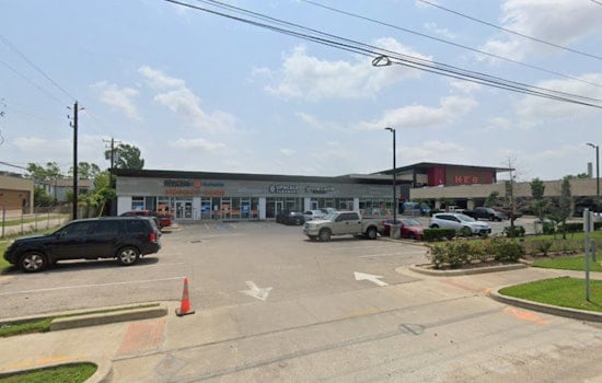 NYC Landlords Snag Heights Strip Center in Bidding War Across From New H‑E‑B