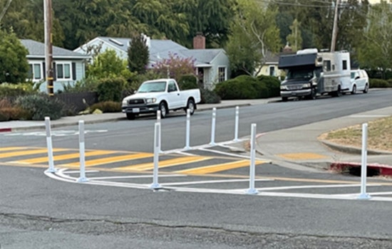 Oakland Traffic Safety Pilot Crawls While Neighbors Fix Streets Themselves