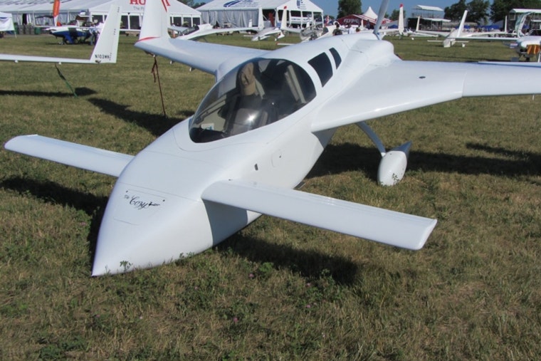 Oil Scare Forces Experimental Plane Into Tense Paola Landing