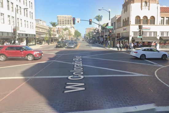 Old Pasadena Corner Becomes Ground Zero in Vigil Over ICE Shootings