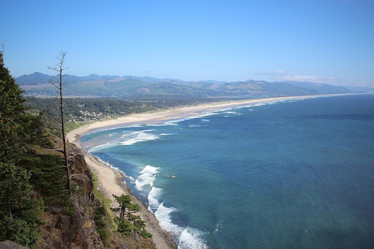 Oregon Moves To Slap Tolls On Undersea Internet Cables