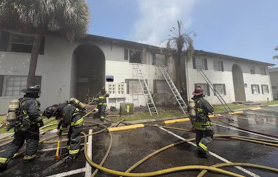 Orlando Two‑Alarm Apartment Fire Displaces 10 on Rio Grande
