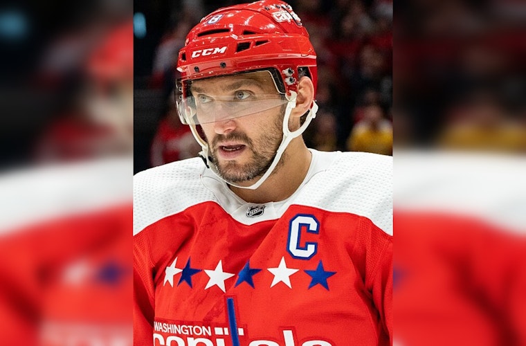 Ovechkin Signs One-Year Deal To Stay With Capitals