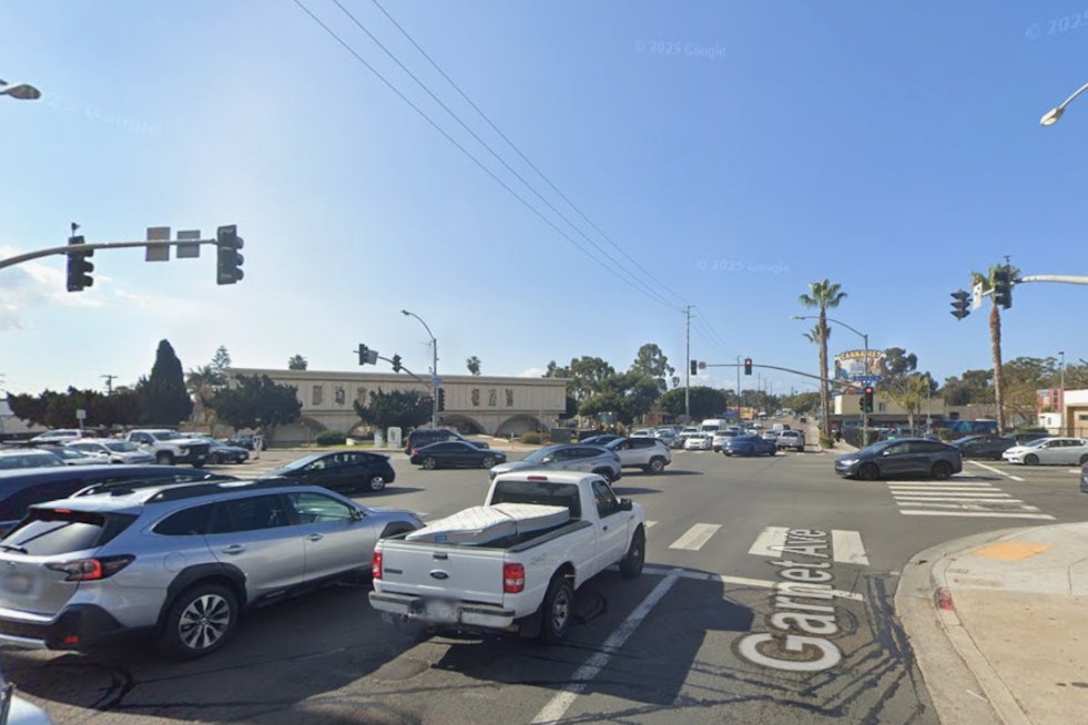 Pacific Beach Nightmare: High-Speed Porsche Crash Triggers Nine-Car Pileup, Leaves One Dead