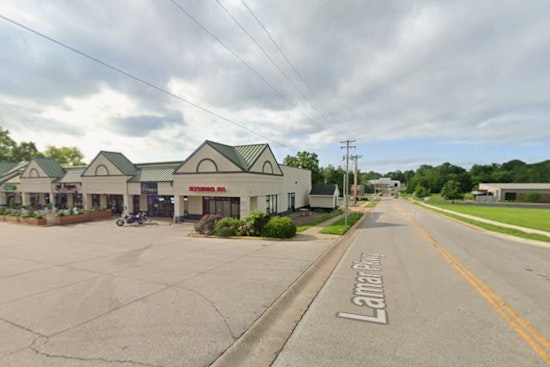 Pacific Sports Bar Showdown: Two Shot After Late-Night Fight