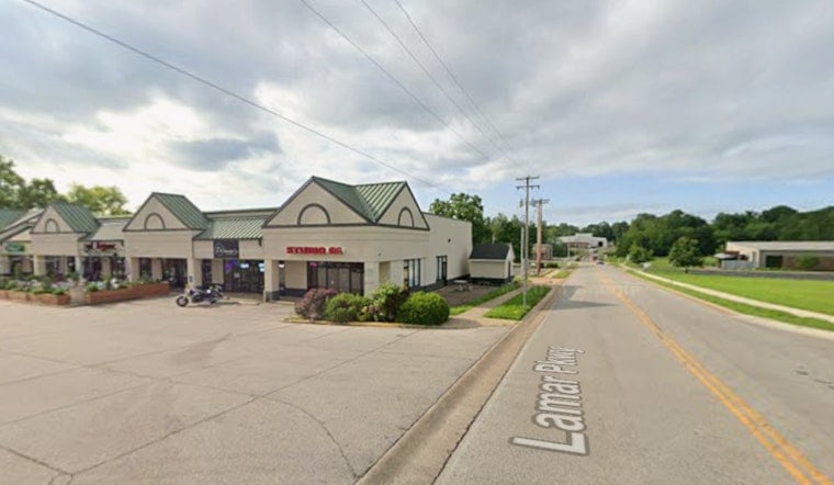Pacific Sports Bar Showdown: Two Shot After Late-Night Fight