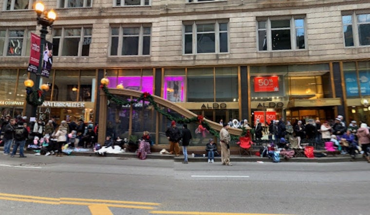 Palmer House Storefront Shake-Up: State Street Strip Heads To Auction